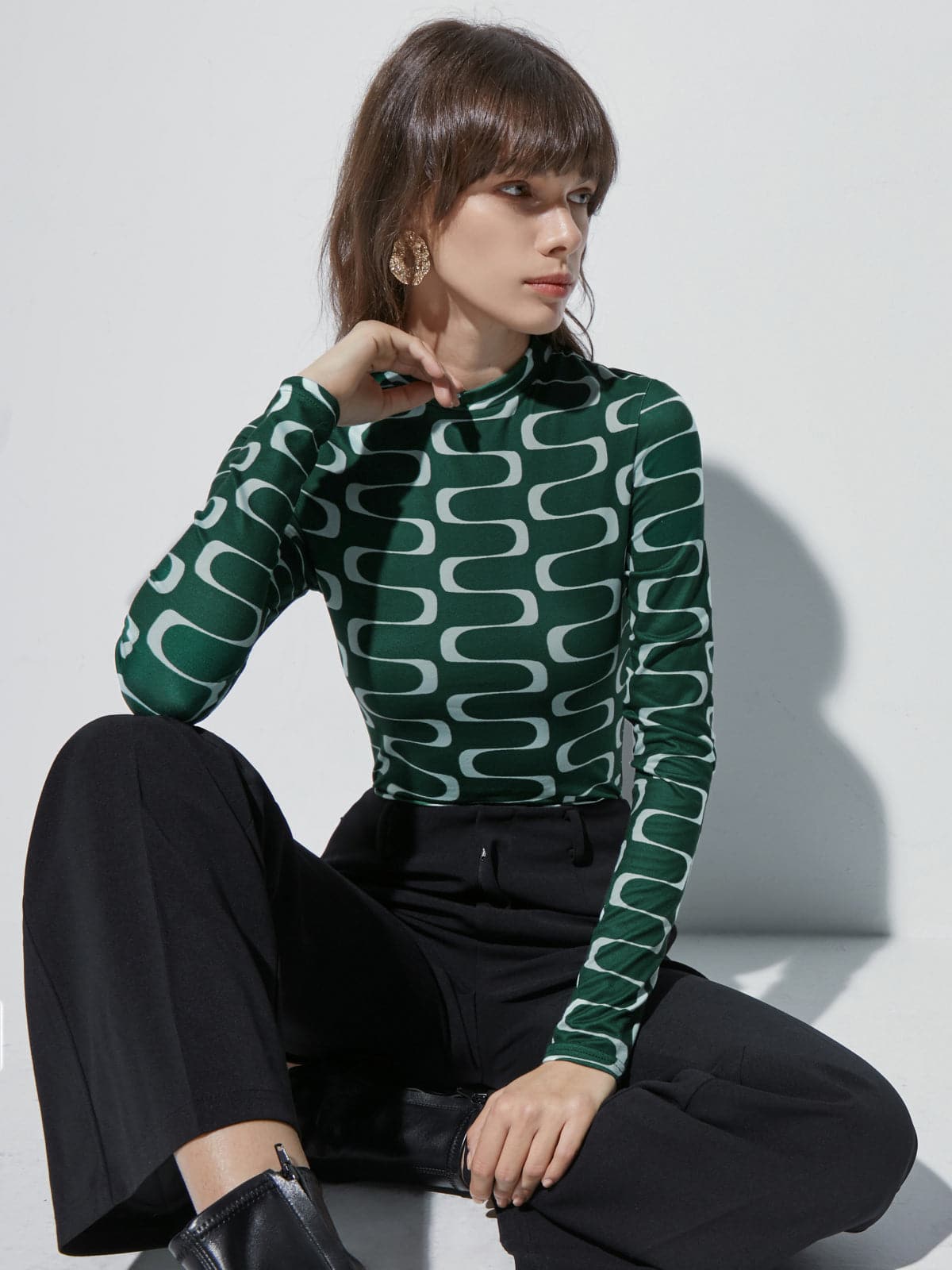 Groovy Emerald Green Mockneck Stretch Long Sleeve Top